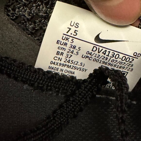 Nike ZoomX Vaporfly NEXT% 3 Women’s Size 7.5 Black Metallic Gold Running Shoes - Picture 6 of 9